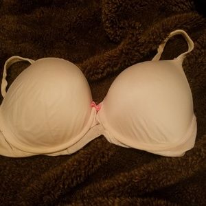 Victoria's Secret baby pink bra